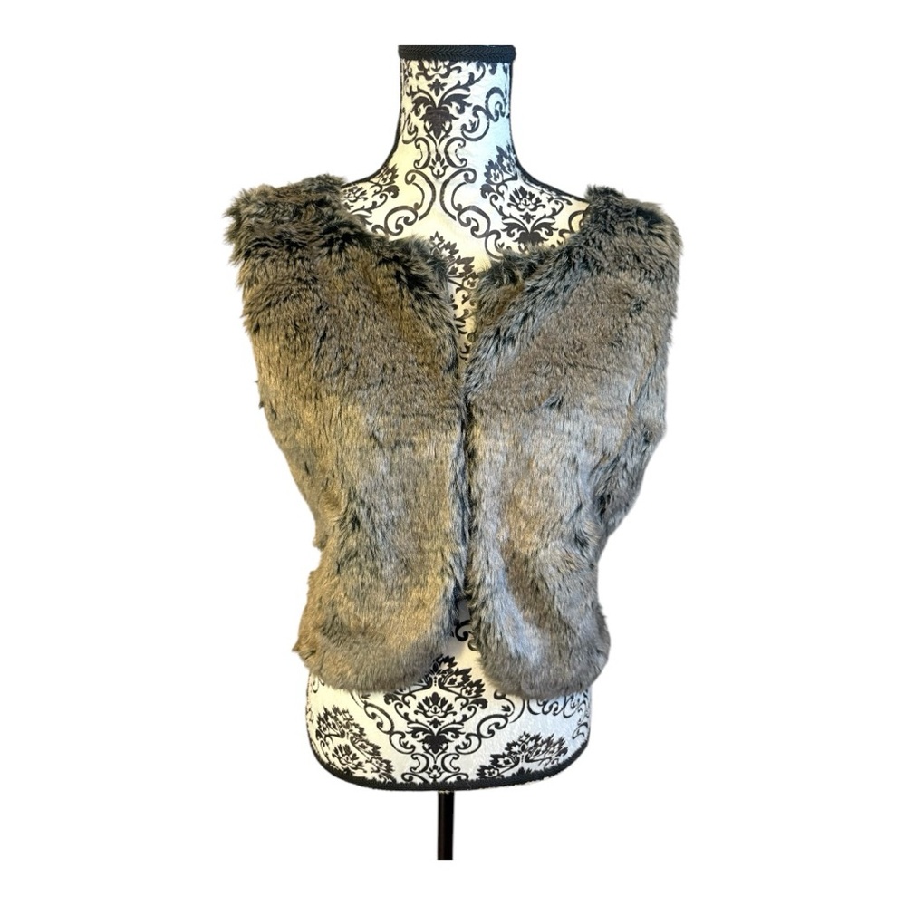 NEW DIRECTIONS Faux Fur Vest